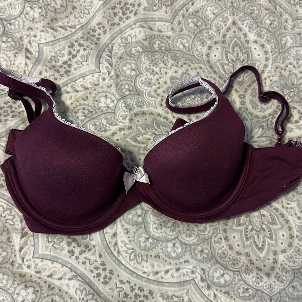 VS Bra